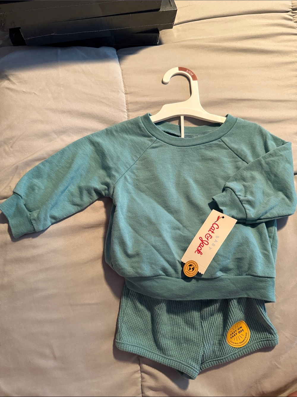 Cat & Jack Teal Blue Kids Matching Set - Sweatshirt & Shorts